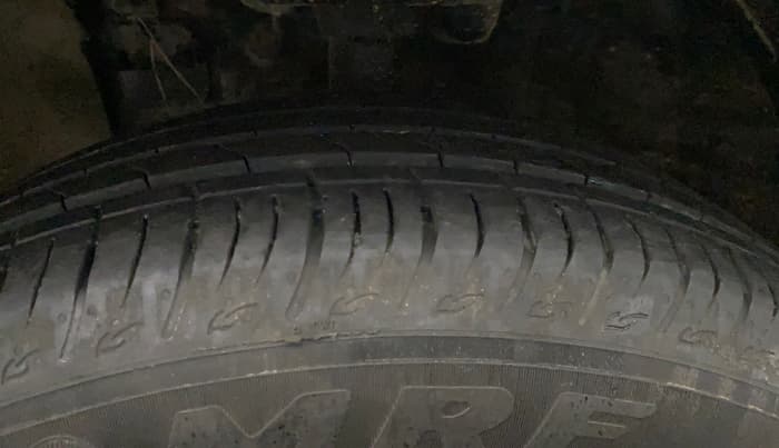 2019 Hyundai VENUE SX 1.0 TURBO, Petrol, Manual, 1,01,334 km, Left Front Tyre Tread