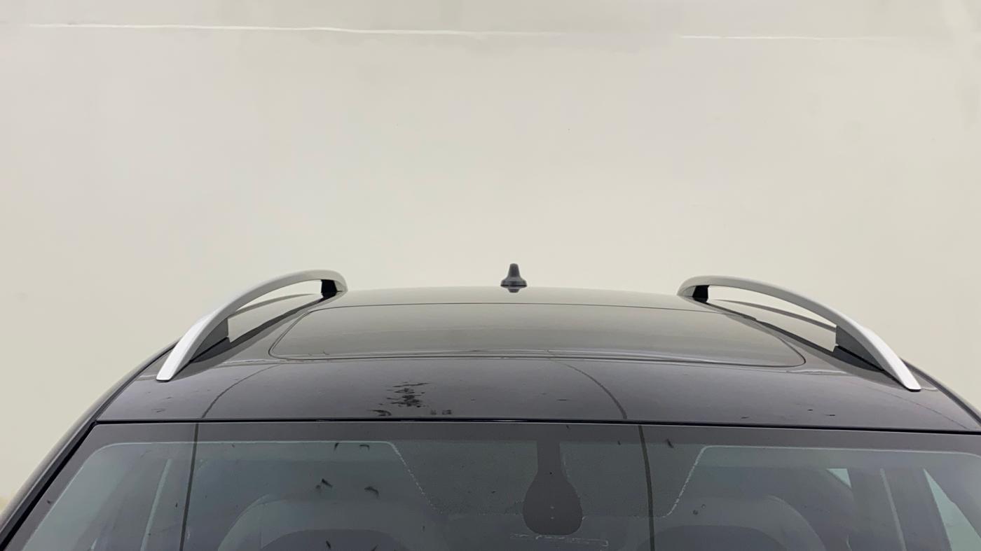 2025 Volkswagen TAIGUN TOPLINE 1.0 TSI AT, Petrol, Automatic, 20,094 km, Moonroof/ Sunroof