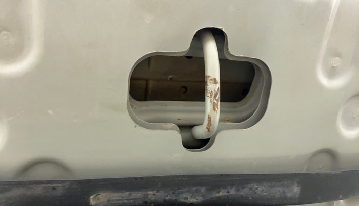 2012 Toyota Etios Liva G, Petrol, Manual, 44,119 km, Bonnet (hood) - Slight discolouration