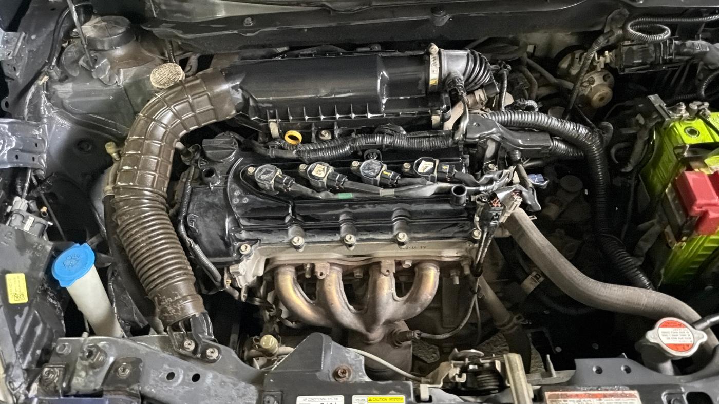 2017 Maruti Dzire LXI, CNG, Manual, 94,050 km, Engine View - Right