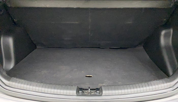2019 Hyundai Grand i10 SPORTZ 1.2 KAPPA VTVT, Petrol, Manual, 20,335 km, Boot Inside