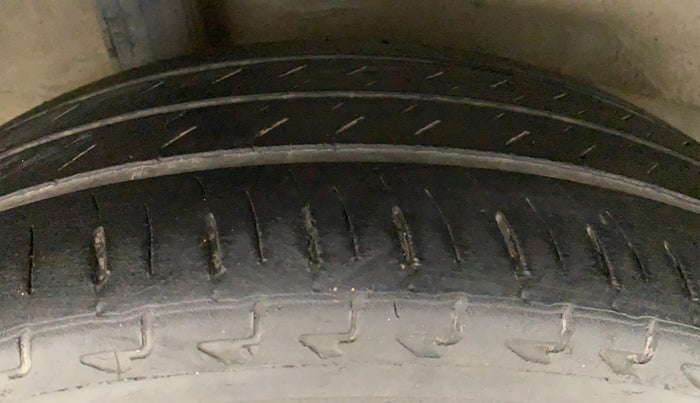 2021 Honda City 1.5L I-VTEC V MT 5TH GEN, Petrol, Manual, 30,860 km, Right Rear Tyre Tread