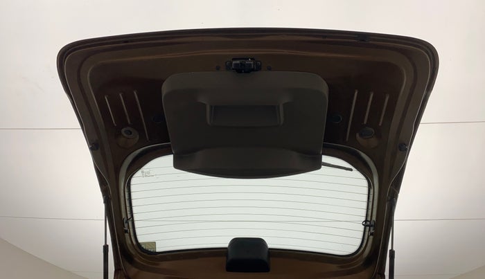 2017 Renault Duster RXL PETROL, Petrol, Manual, 40,386 km, Boot Door Open