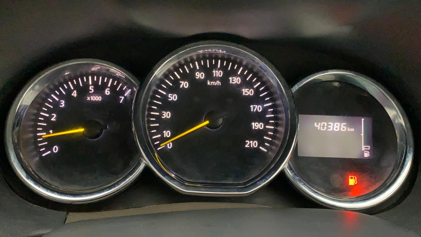 2017 Renault Duster RXL PETROL, Petrol, Manual, 40,386 km, Odometer Image