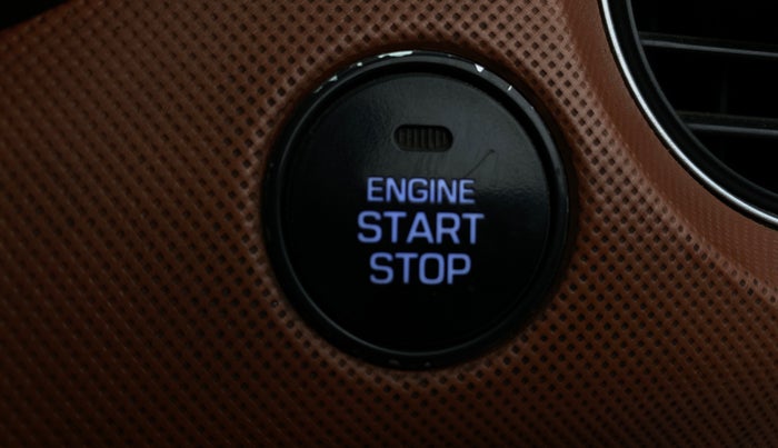 2017 Hyundai Grand i10 ASTA 1.2 KAPPA VTVT, Petrol, Manual, 41,793 km, Keyless Start/ Stop Button