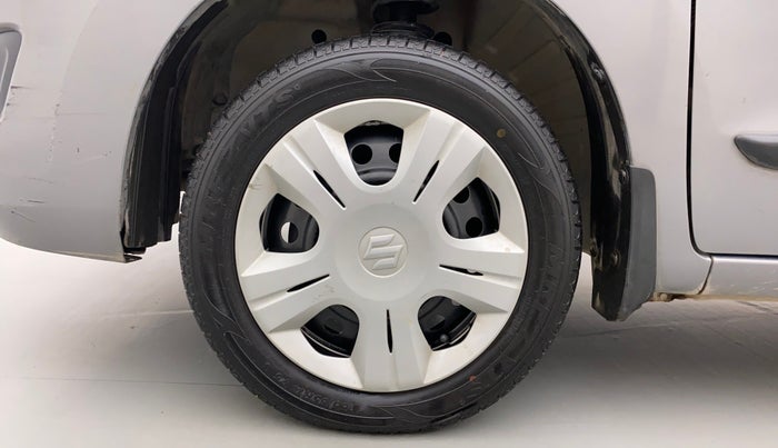 2016 Maruti Wagon R 1.0 VXI, Petrol, Manual, 77,225 km, Left Front Wheel