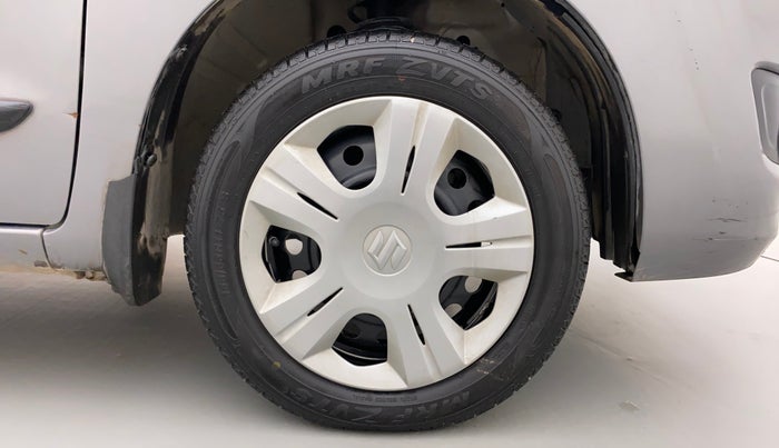 2016 Maruti Wagon R 1.0 VXI, Petrol, Manual, 77,225 km, Right Front Wheel