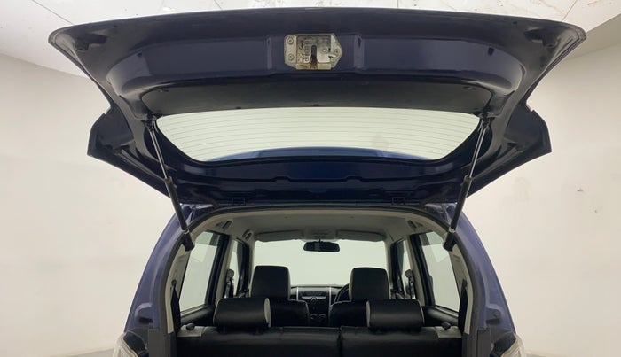 2014 Maruti Wagon R Stingray VXI, Petrol, Manual, 53,269 km, Boot Door Open