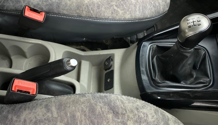 2017 Ford Ecosport TITANIUM 1.5L DIESEL, Diesel, Manual, 79,668 km, Gear Lever
