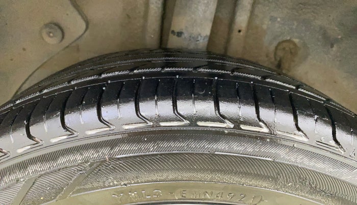 2017 Hyundai Elite i20 ASTA 1.2 (O), Petrol, Manual, 65,375 km, Right Rear Tyre Tread