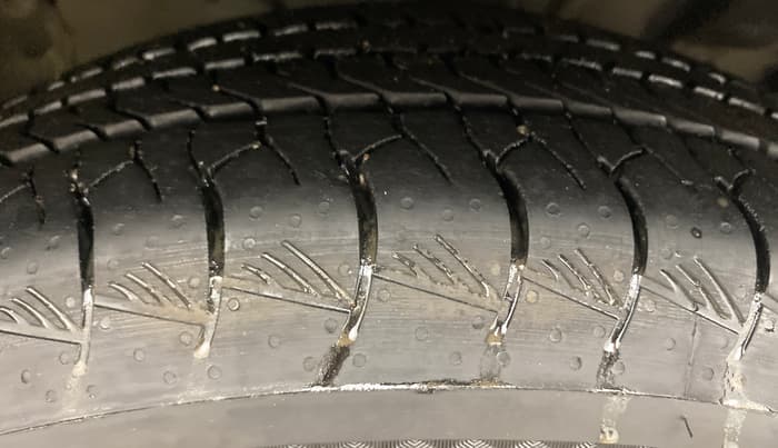 2019 KIA SELTOS GTX PLUS DCT 1.4 PETROL, Petrol, Automatic, 1,29,469 km, Right Front Tyre Tread