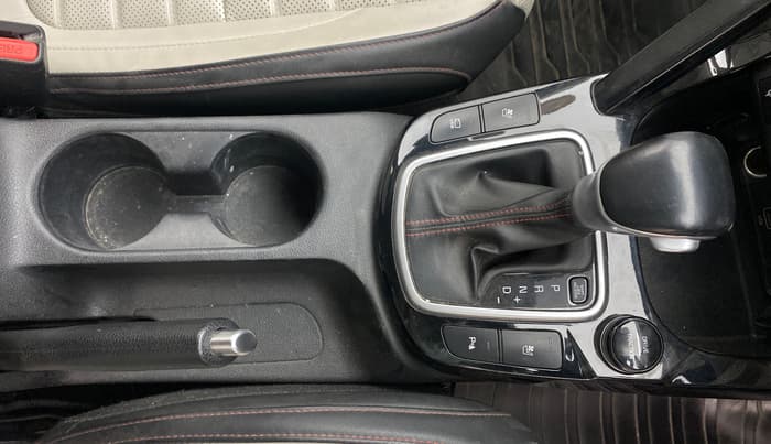 2019 KIA SELTOS GTX PLUS DCT 1.4 PETROL, Petrol, Automatic, 1,29,469 km, Gear Lever
