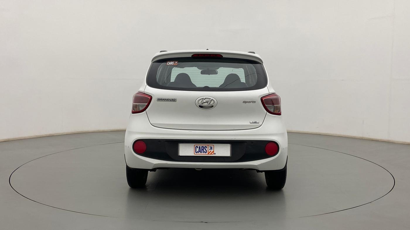 2020 Hyundai Grand i10 SPORTZ 1.2 KAPPA VTVT, Petrol, Manual, 73,680 km, Back/Rear