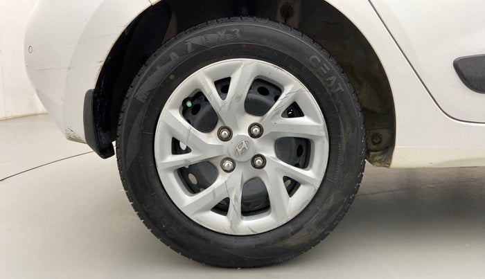 2020 Hyundai Grand i10 SPORTZ 1.2 KAPPA VTVT, Petrol, Manual, 73,680 km, Right Rear Wheel