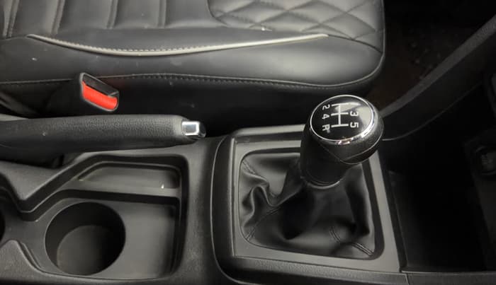 2020 Maruti Vitara Brezza VXI, Petrol, Manual, 53,395 km, Gear Lever