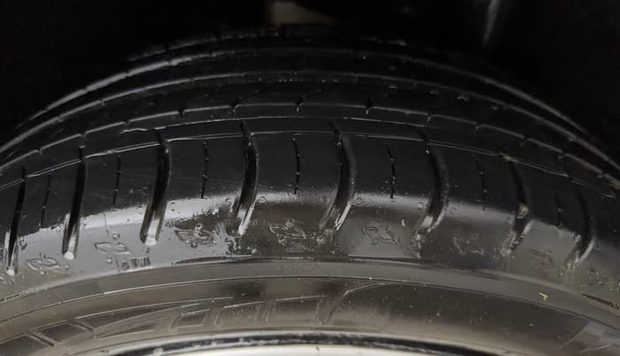2020 Maruti Vitara Brezza VXI, Petrol, Manual, 53,395 km, Left Rear Tyre Tread