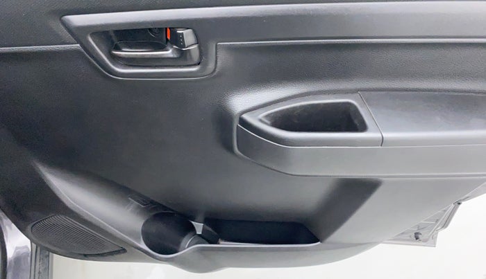 2020 Maruti S PRESSO VXI PLUS, Petrol, Manual, 75,258 km, Driver Side Door Panels Control