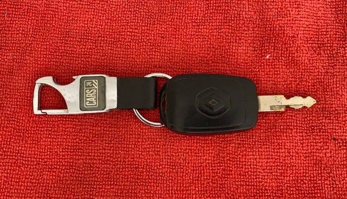 2015 Renault Kwid RXL, Petrol, Manual, 62,926 km, Key Close Up