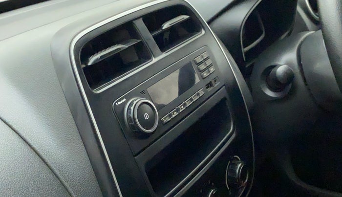 2015 Renault Kwid RXL, Petrol, Manual, 62,926 km, Infotainment system - Music system not functional