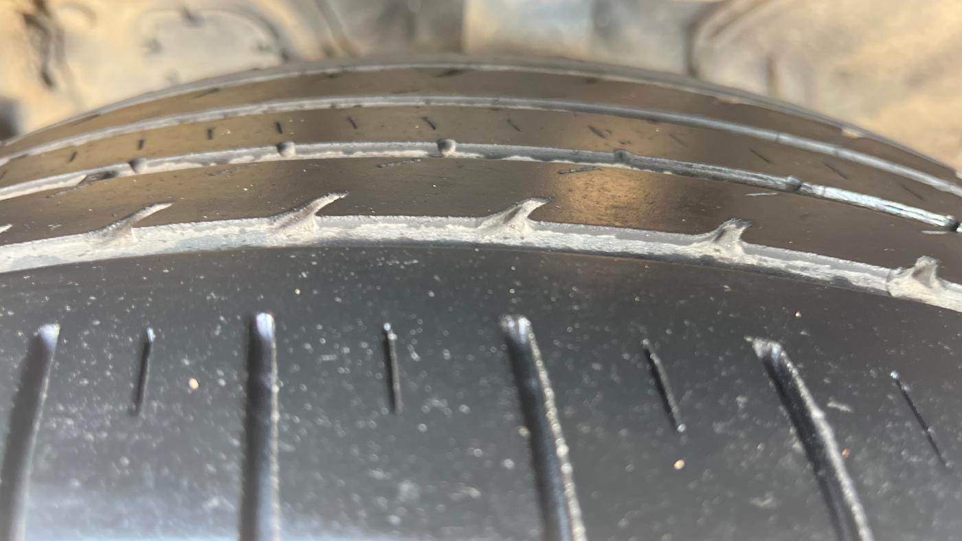 2020 KIA SELTOS HTX 1.5 DIESEL, Diesel, Manual, 46,341 km, Left Front Tyre Tread