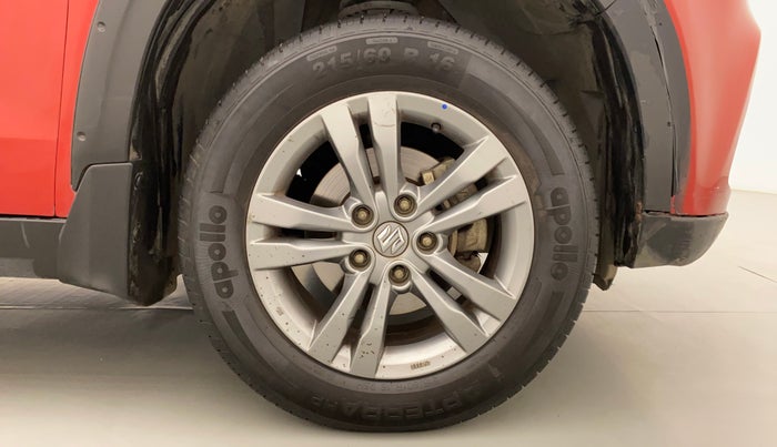 2016 Maruti Vitara Brezza ZDI, Diesel, Manual, 56,119 km, Right Front Wheel