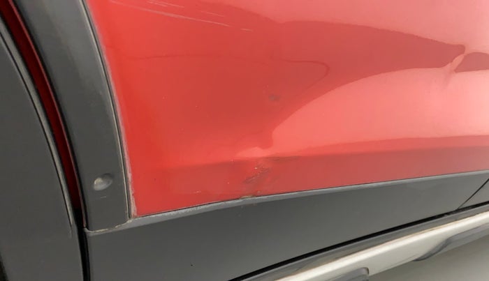 2016 Maruti Vitara Brezza ZDI, Diesel, Manual, 56,119 km, Right rear door - Slightly dented