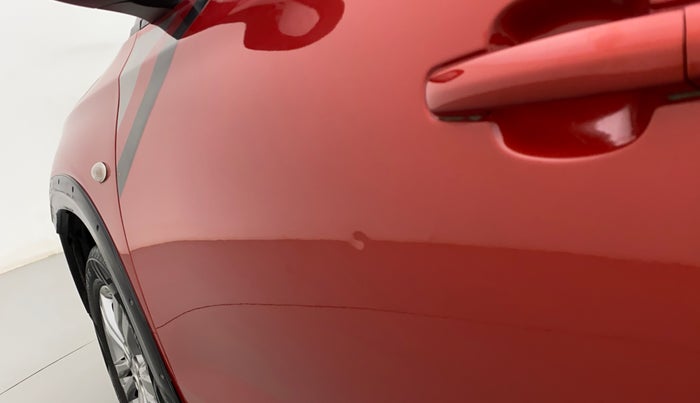 2016 Maruti Vitara Brezza ZDI, Diesel, Manual, 56,119 km, Front passenger door - Slightly dented