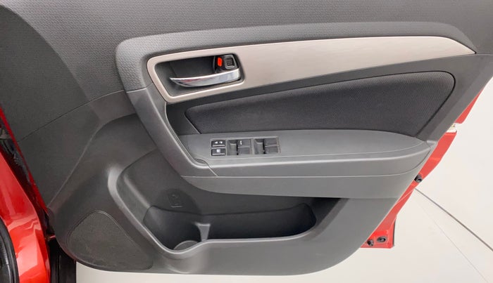 2016 Maruti Vitara Brezza ZDI, Diesel, Manual, 56,119 km, Driver Side Door Panels Control