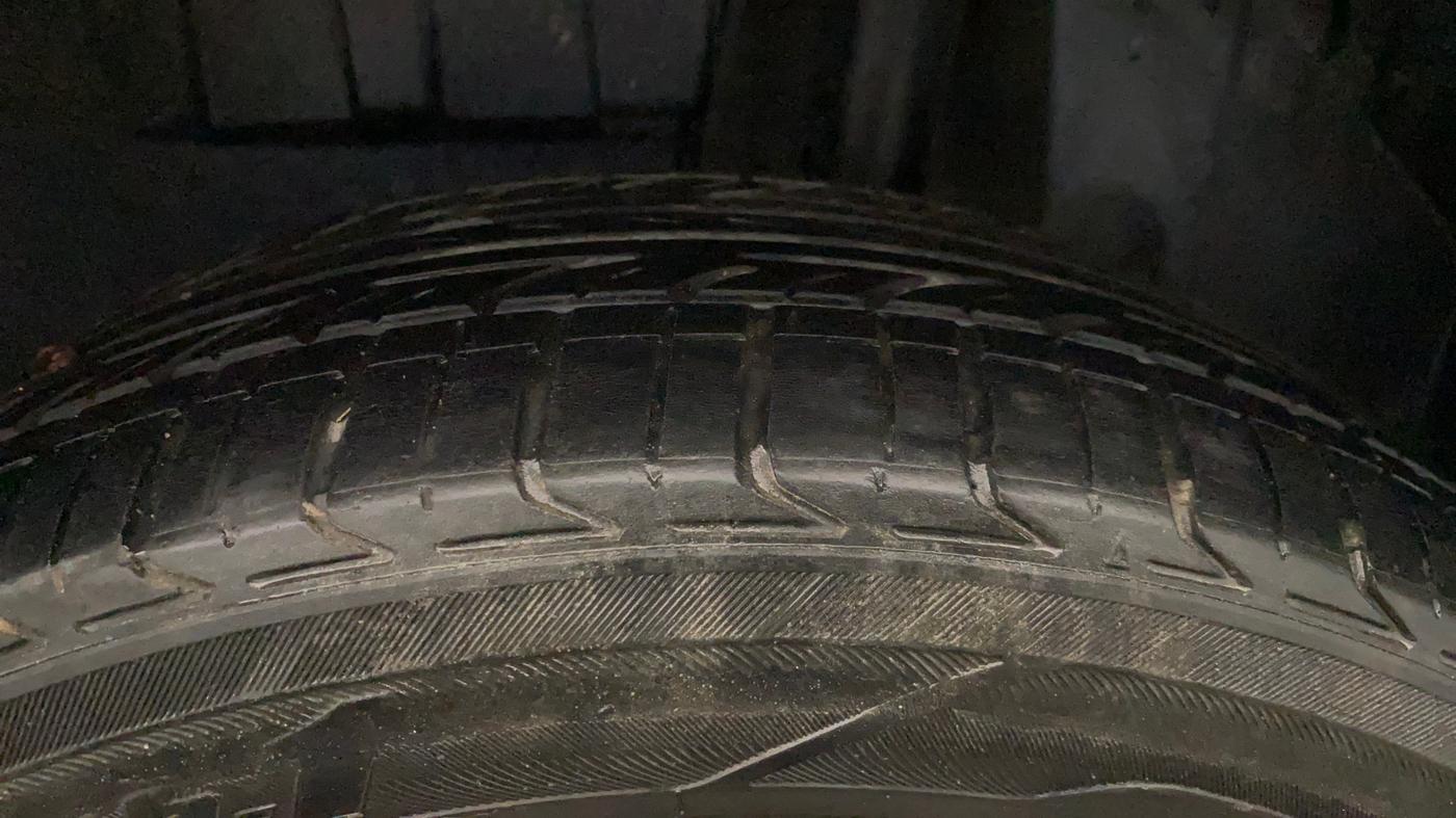 2017 Maruti Dzire ZXI PLUS, Petrol, Manual, 79,576 km, Left Rear Tyre Tread