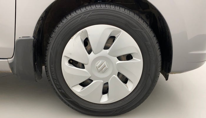 2015 Maruti Celerio VXI, Petrol, Manual, 61,710 km, Right Front Wheel