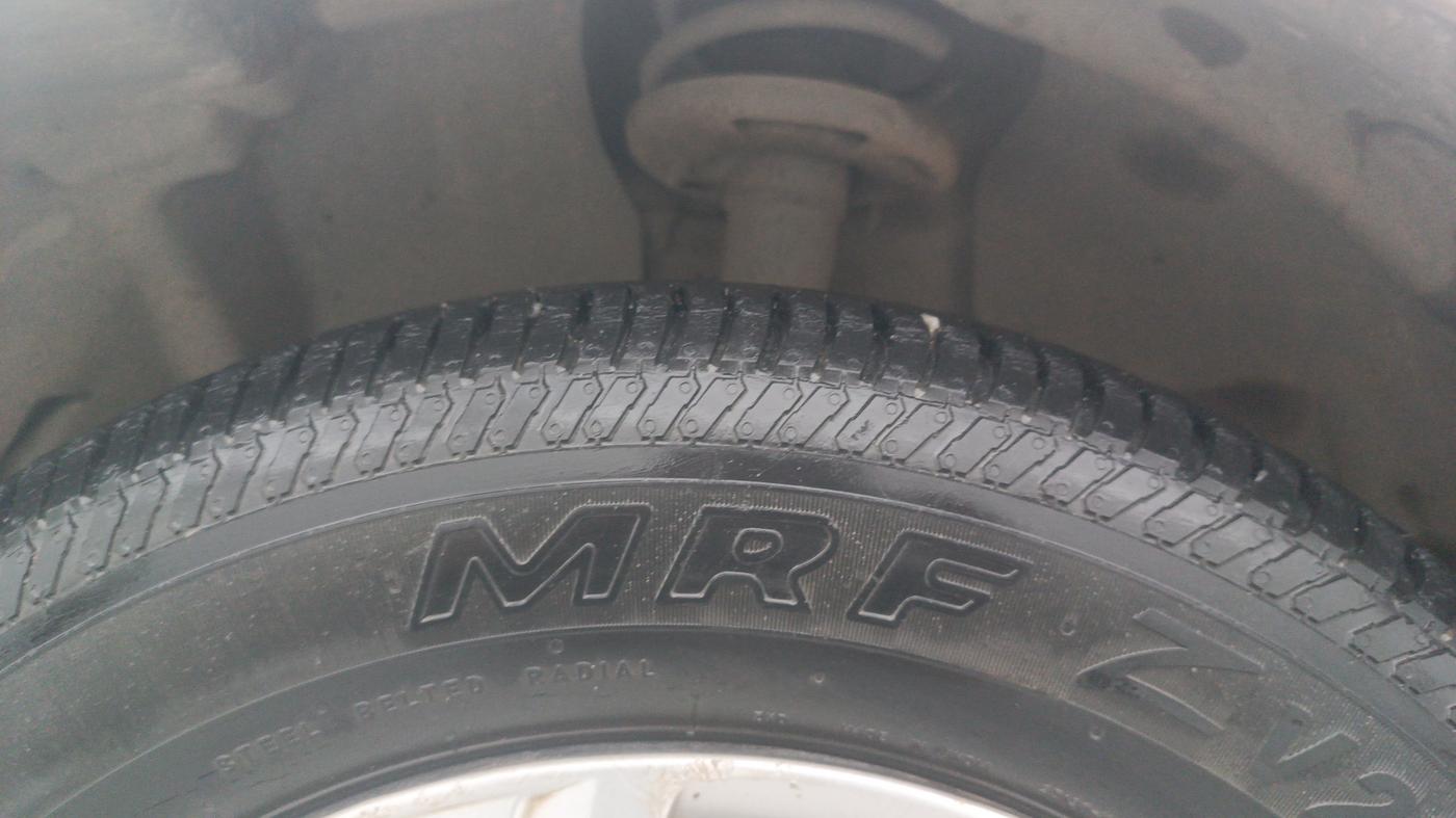 2015 Ford Ecosport AMBIENTE 1.5L DIESEL, Diesel, Manual, 1,31,793 km, Left Front Tyre Tread