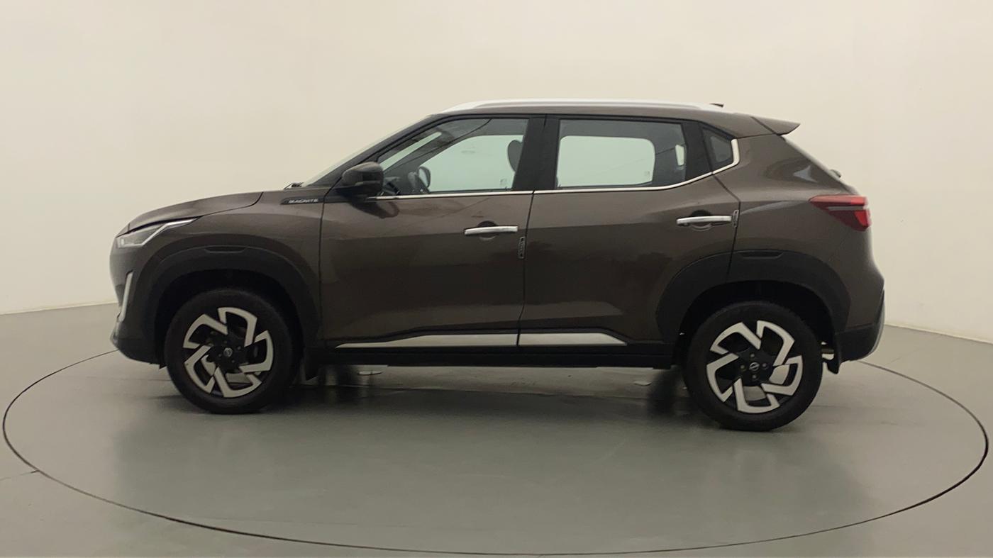 2022 Nissan MAGNITE XV PREMIUM TURBO CVT, Petrol, Automatic, 3,955 km, Left Side