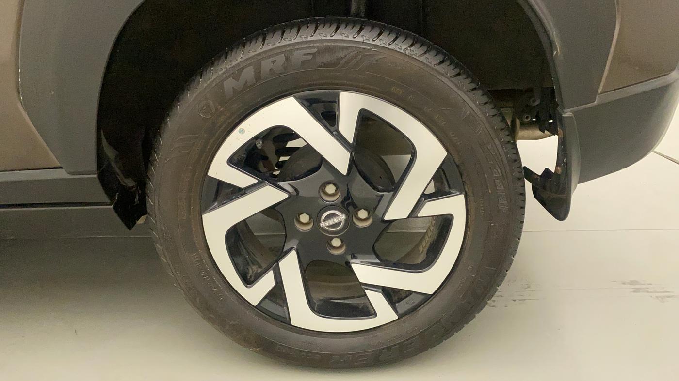 2022 Nissan MAGNITE XV PREMIUM TURBO CVT, Petrol, Automatic, 3,955 km, Left Rear Wheel