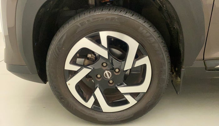 2022 Nissan MAGNITE XV PREMIUM TURBO CVT, Petrol, Automatic, 3,955 km, Left Front Wheel