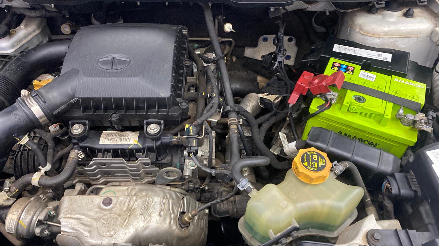 2021 Tata NEXON XM SUNROOF PETROL, Petrol, Manual, 18,367 km, Engine View - Left