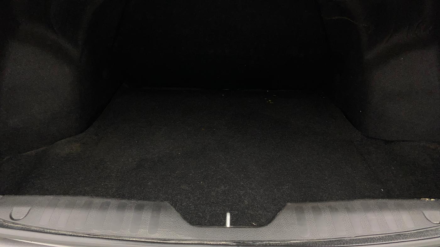 2015 Maruti Ciaz ZXI+, Petrol, Manual, 77,248 km, Boot Inside