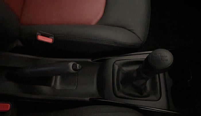 2025 Toyota Glanza E, Petrol, Manual, 18,745 km, Gear Lever