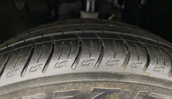 2021 Tata ALTROZ XZ PETROL, Petrol, Manual, 5,768 km, Left Front Tyre Tread