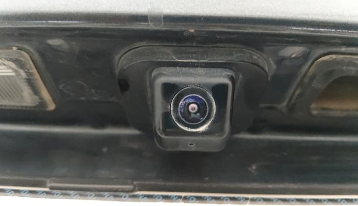 2022 KIA CARENS PRESTIGE PLUS 1.4 PETROL 7 STR, Petrol, Manual, 22,469 km, Parking Camera