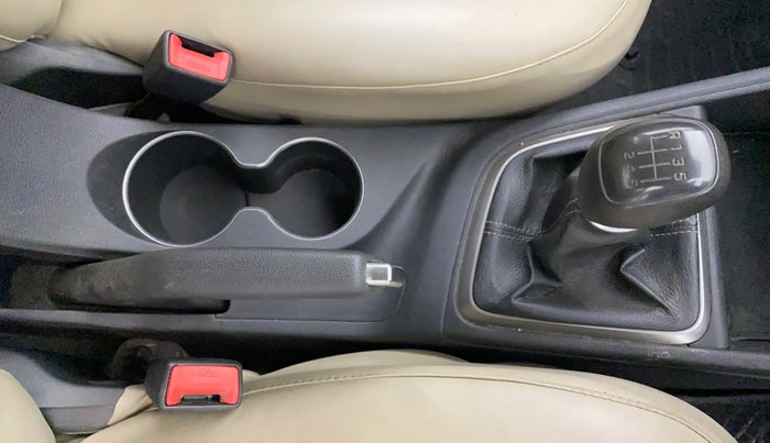 2019 Hyundai Verna 1.4 EX PETROL, Petrol, Manual, 81,291 km, Gear Lever