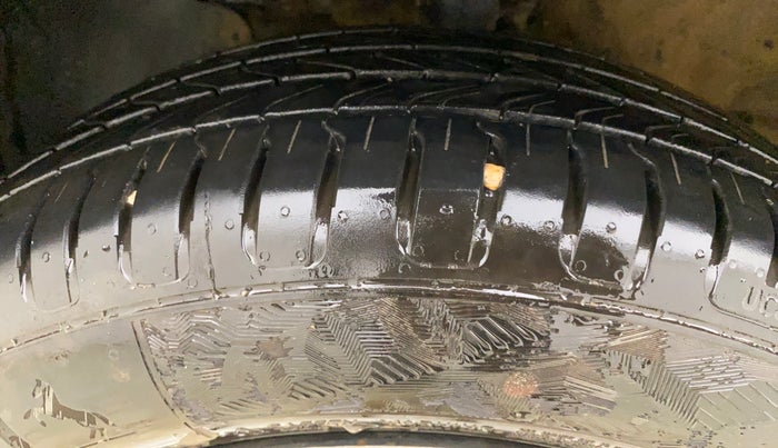 2019 Hyundai Verna 1.4 EX PETROL, Petrol, Manual, 81,291 km, Left Front Tyre Tread