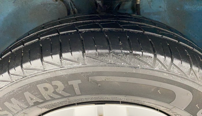 2021 Maruti Alto VXI PLUS, Petrol, Manual, 8,078 km, Left Front Tyre Tread