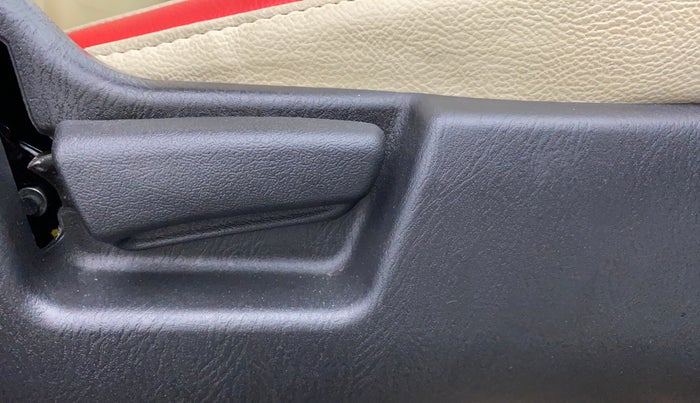 2021 Maruti Alto VXI PLUS, Petrol, Manual, 8,078 km, Driver Side Adjustment Panel