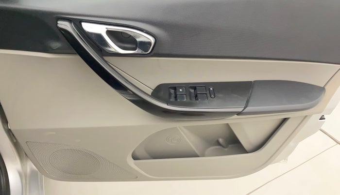 2017 Tata Tiago XZ PETROL, Petrol, Manual, 8,883 km, Driver Side Door Panels Control