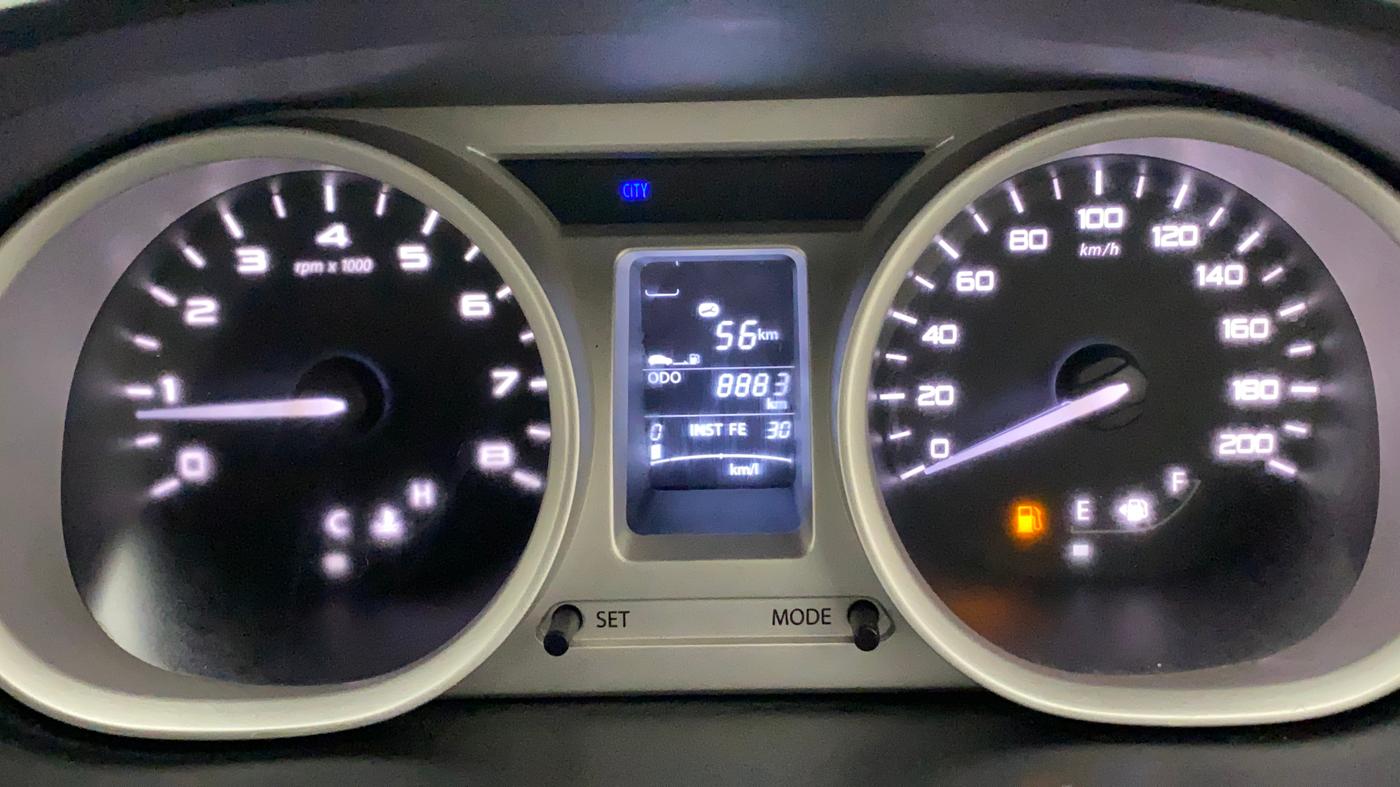 2017 Tata Tiago XZ PETROL, Petrol, Manual, 8,883 km, Odometer Image