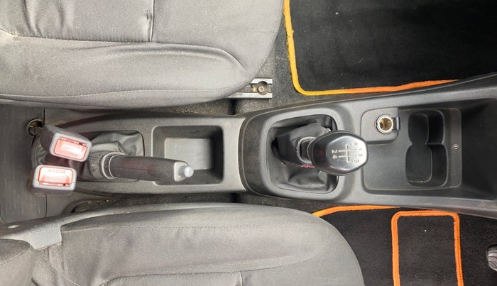 2018 Renault Kwid RXL, Petrol, Manual, 72,719 km, Gear Lever