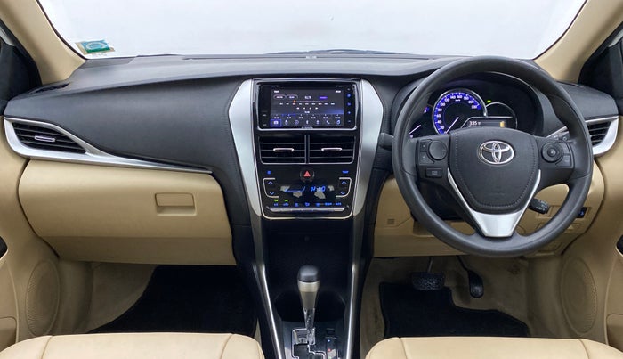 2018 Toyota YARIS V CVT, Petrol, Automatic, 19,212 km, Dashboard