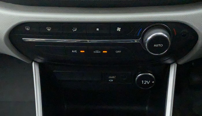 2020 Tata ALTROZ XZ (O) PETROL, Petrol, Manual, 84,633 km, Automatic Climate Control