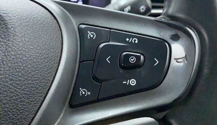 2020 Tata ALTROZ XZ (O) PETROL, Petrol, Manual, 84,633 km, Adaptive Cruise Control
