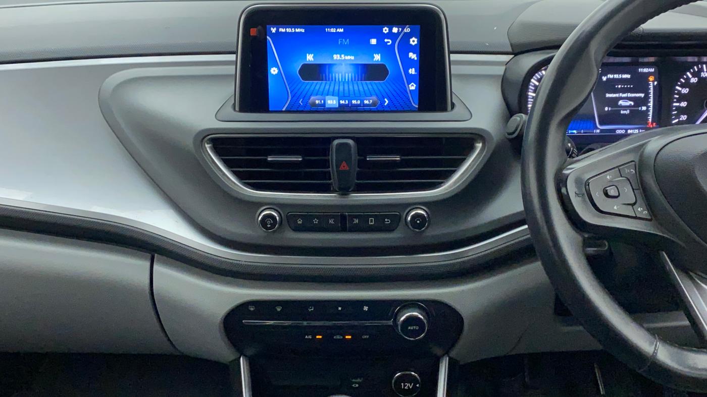 2020 Tata ALTROZ XZ (O) PETROL, Petrol, Manual, 84,633 km, Air Conditioner